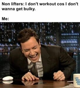 Non lifters i don't workout cos i don't wanna get bulky.  me