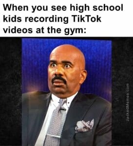 When you see high school kids recording tiktok videos at the gym